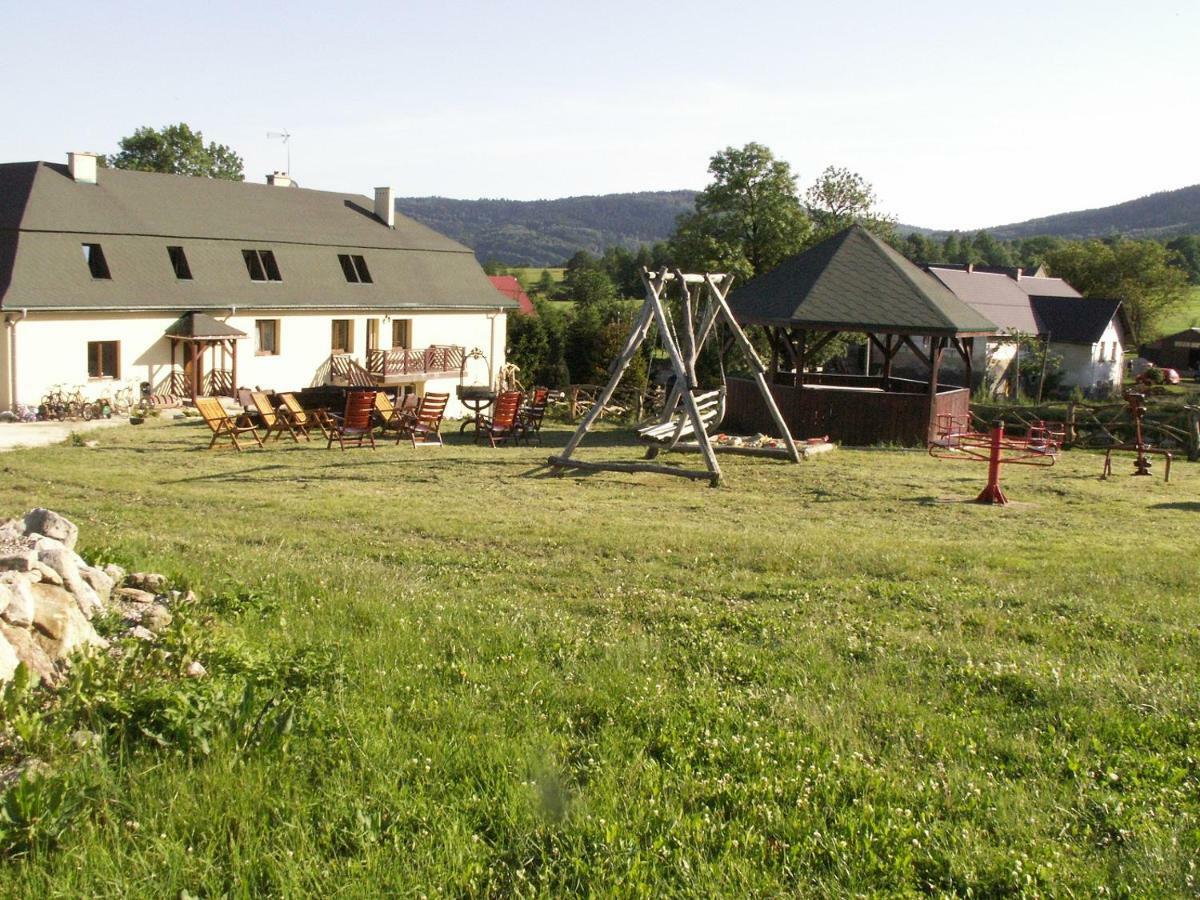 Agroturystyka Leszczynowy Dworek Ponikwa  المظهر الخارجي الصورة