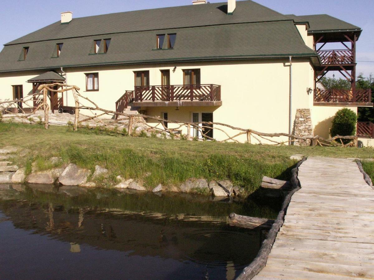 Agroturystyka Leszczynowy Dworek Ponikwa  المظهر الخارجي الصورة